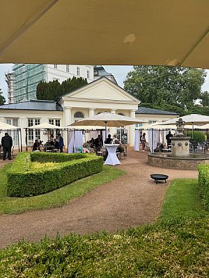 Zámek Karlova Koruna Oranžerie