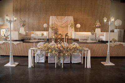 Zámek Karlova Koruna Zámecká Jízdárna