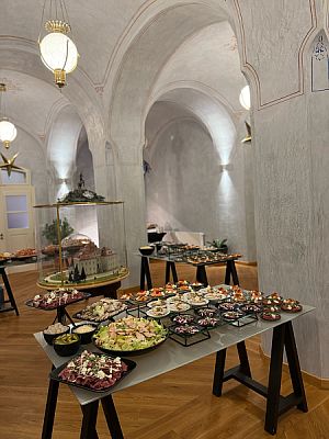 Zámek Karlova Koruna Zámecká Jízdárna